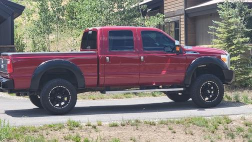 Photo 2 of 21 of 2013 Ford F-250 Platinum